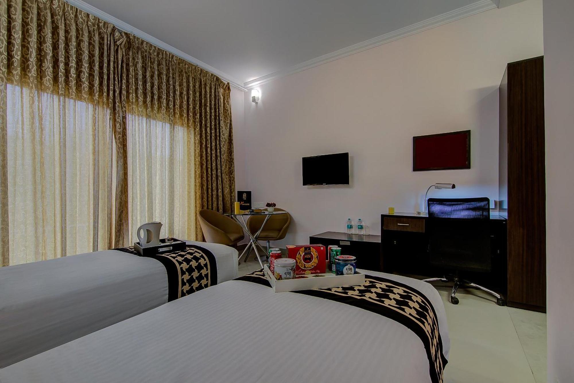 Hotel Krone A Family Near Igi Airport Delhi 4*